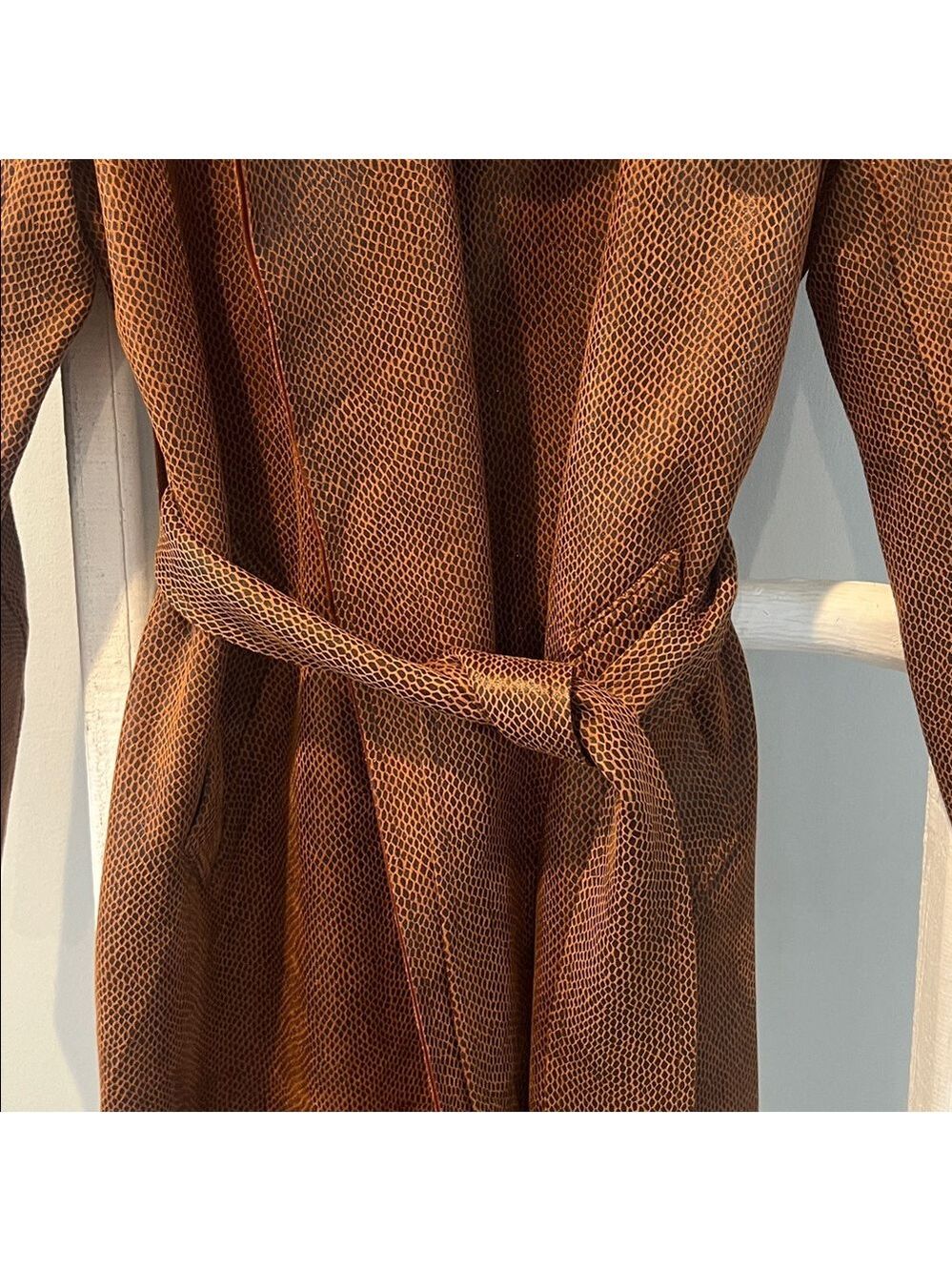 Solitaire Anthropologie nwt suede Textured Brown snakeskin Jacket trenchcoat S - Picture 8 of 13